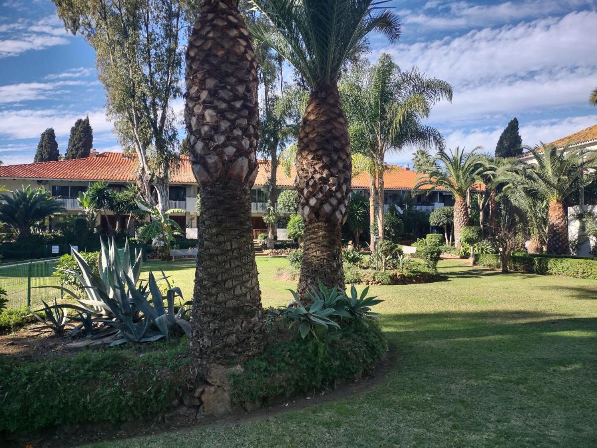 מארבלה Puerto Banus Apartment Near Beachfront, Sunny Terrace, Pool, Tennis Court, Parking And Movies Projector מראה חיצוני תמונה