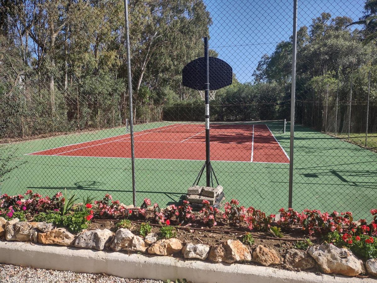 מארבלה Puerto Banus Apartment Near Beachfront, Sunny Terrace, Pool, Tennis Court, Parking And Movies Projector מראה חיצוני תמונה