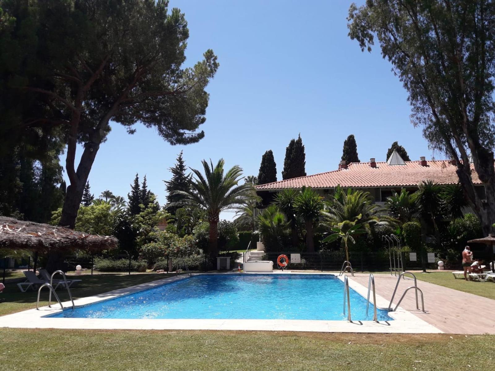 מארבלה Puerto Banus Apartment Near Beachfront, Sunny Terrace, Pool, Tennis Court, Parking And Movies Projector מראה חיצוני תמונה